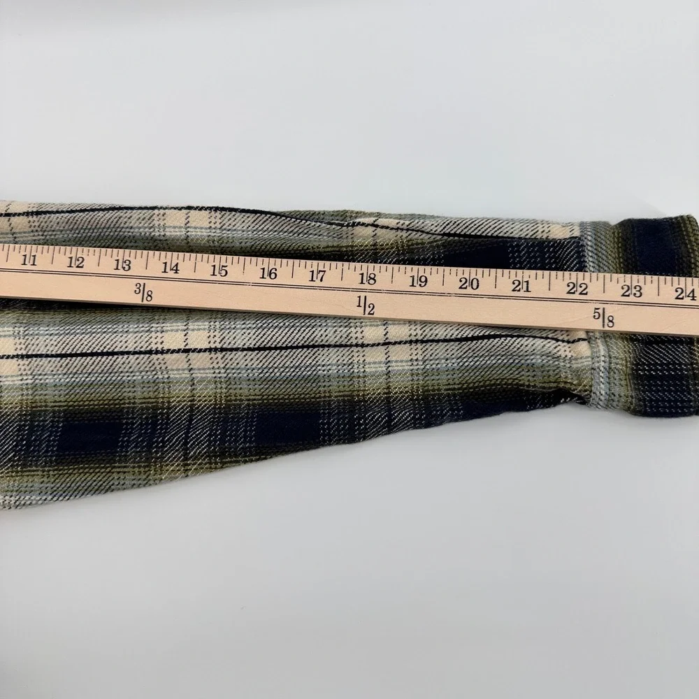 Legendary Hunting Outfitters Mens Small Plaid‎ Flannel Shirt Long Sleeve Cotton